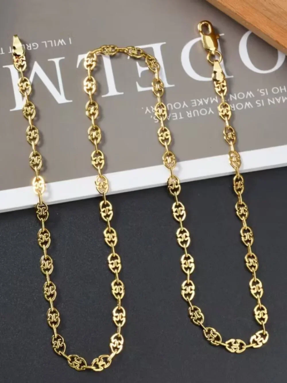18K Gold 18